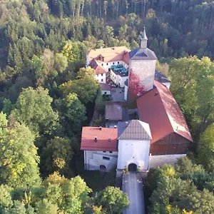 https://schlossgaststatte-fursteneck.com-bavaria.com