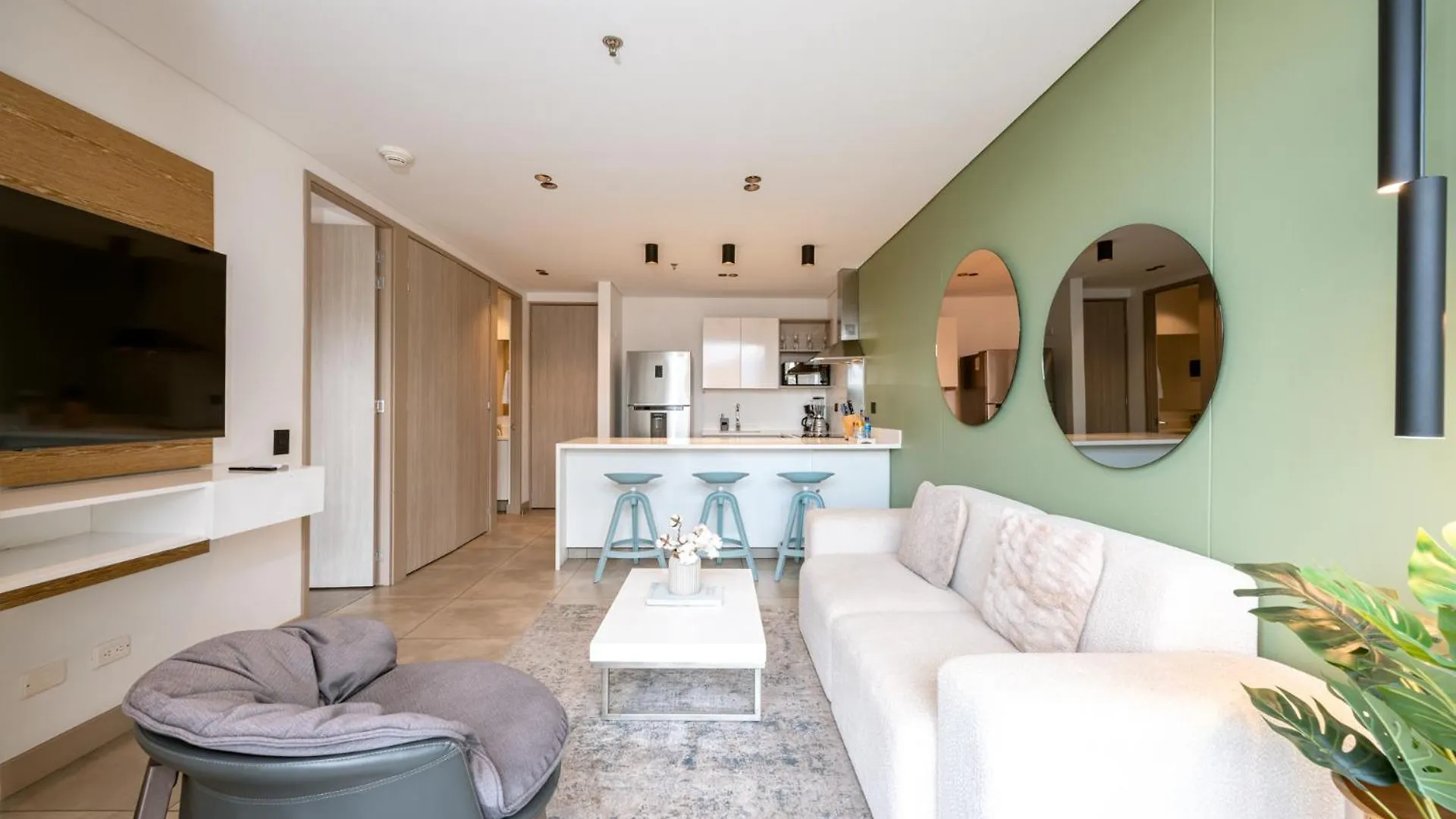 מדיין Soul Lifestyle Hotel 4*,